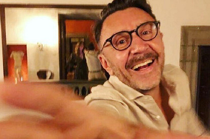 Сергей Шнуров устроил акцию в Instagram (но, может быть, его просто взломали)