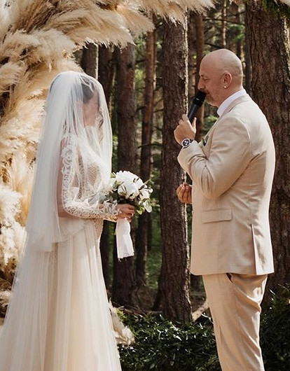 Стало известно, сколько Потап и Настя Каменских потратили на свадьбу