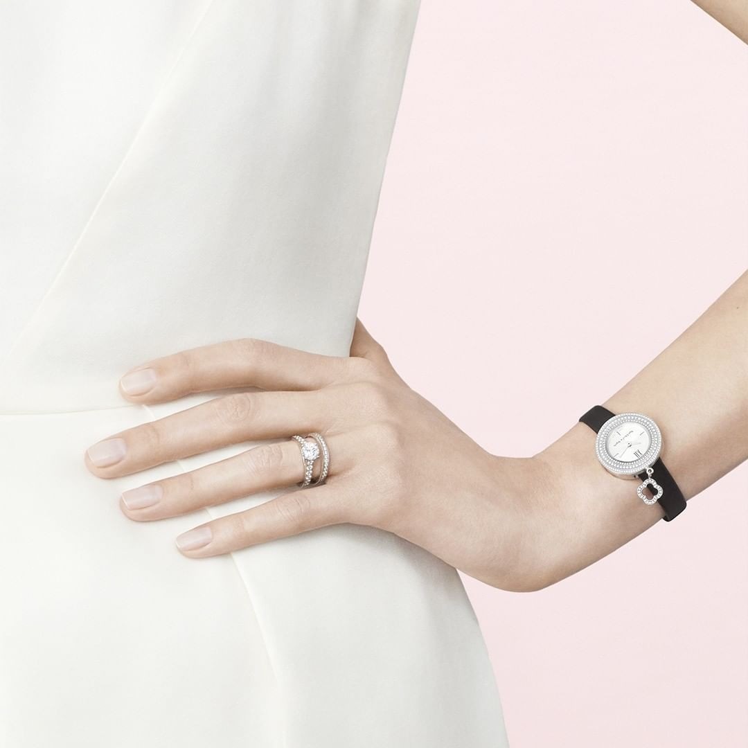 Количеством аксессуаров и укр Количеством аксессуаров и укр