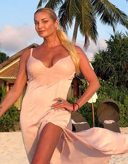 Мэр Анапы не разрешил тратить деньги на концерт Анастасии Волочковой