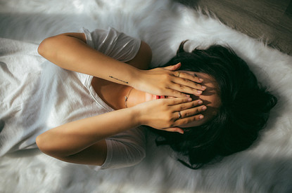 Переутомление и другие причины обморока у женщин (мы знаем, как этого не допустить)