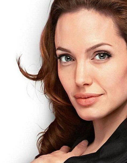 Анджелина Джоли возвращается в большое кино