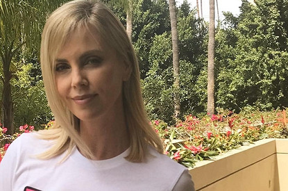 Шарлиз Терон дала комментарий по поводу вражды с Анджелиной Джоли (и обманула)