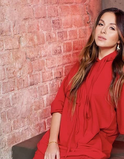 Нюша показала свою шестимесячную дочку