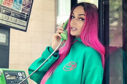 Алена Водонаева легла под капельницу после трагедии в Шереметьево