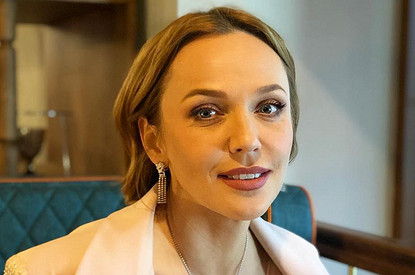 Альбина Джанабаева восхитила поклонников фото без макияжа