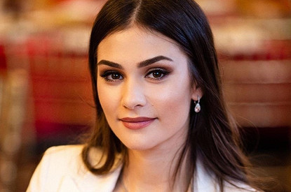 Анастасия Шубская устроила фотосессию в купальнике на отдыхе в Турции