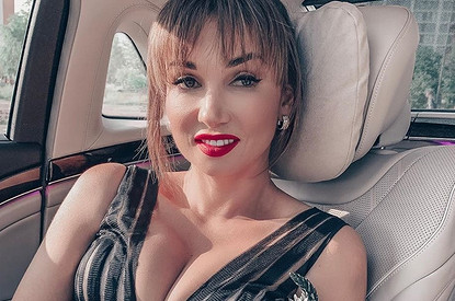 Анфиса Чехова устроила фотосессию в сексуальном нижнем белье