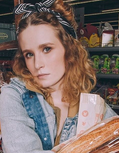 «Психологический затык»: Монеточка призналась, что не может писать песни, как раньше