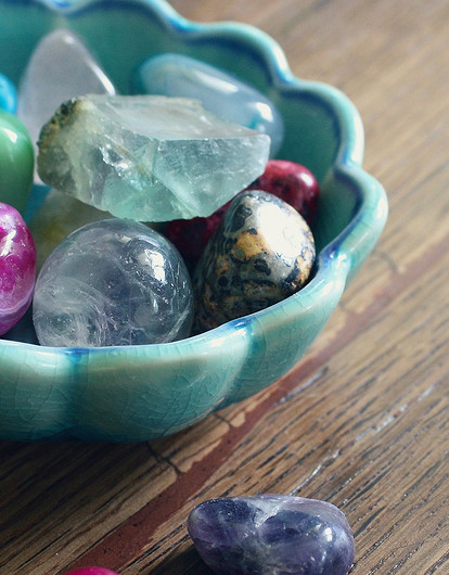 Камни, которые принесут удачу в любви по знаку зодиака