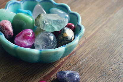 Камни, которые принесут удачу в любви по знаку зодиака