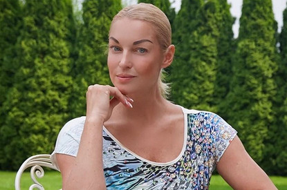 Анастасия Волочкова ответила на обвинения в алкоголизме