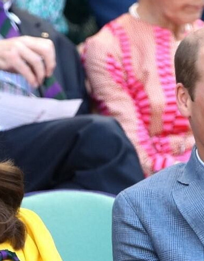 Кортеж принца Уильяма и Кейт Миддлтон сбил пожилую женщину