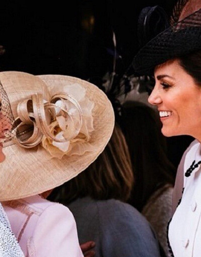 Кейт Миддлтон осудили за неуважительное поведение к королеве Летиции (видео)