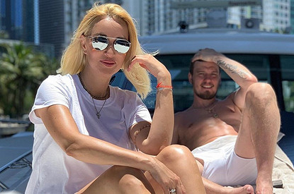 Лера Кудрявцева поделилась фотографией дочери (чудесная малышка!)