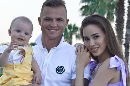 Дмитрий Тарасов показал, как танцует его 11-месячная дочь (видео)