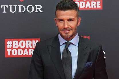 Дэвида Бекхэма раскритиковали за поцелуй с дочерью