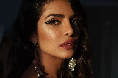 Приянка Чопра заступилась за Меган Маркл