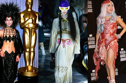 Платье с маткой и другие провокационные наряды звезд, которые мы никогда не забудем