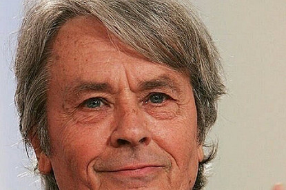 Ален Делон в 83 года записал песню с признанием в любви (видео)