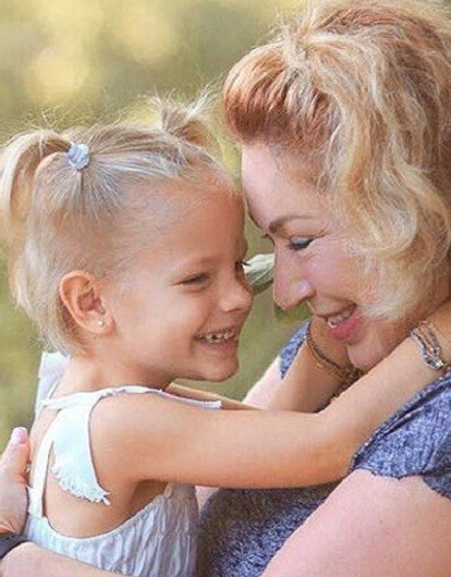 Мама Тимати запустила конкурс имен перед рождением будущего внука (или внучки)