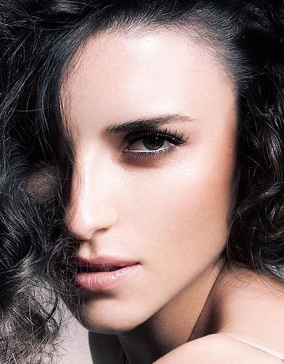 Надо больше: 8 модных стрижек на тонкие волосы, придающих объем