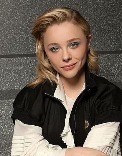 Назвали имена самых неталантливых, но популярных актеров