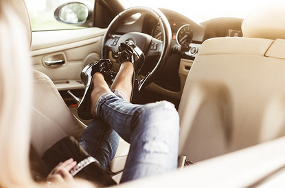 Гороскоп дурных привычек: узнай, чем ты бесишь окружающих