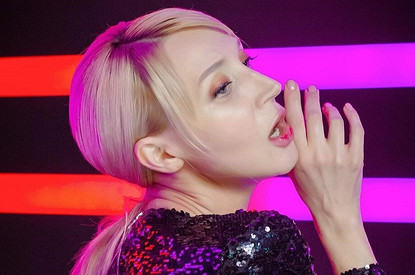 Кристина Орбакайте ответила на слухи о том, что это она родила Гари и Лизу Галкиных