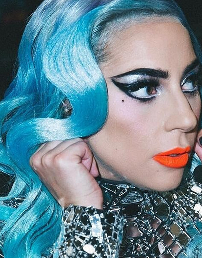 На запуск своего бьюти-бренда Леди Гагу вдохновила мама