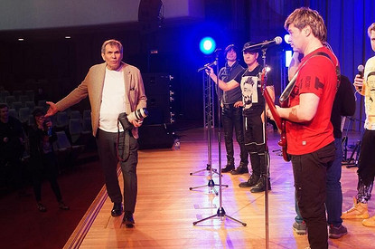 Врач Бари Алибасова заявила, что продюсера лечили от алкогольного психоза («Крот» не виноват)