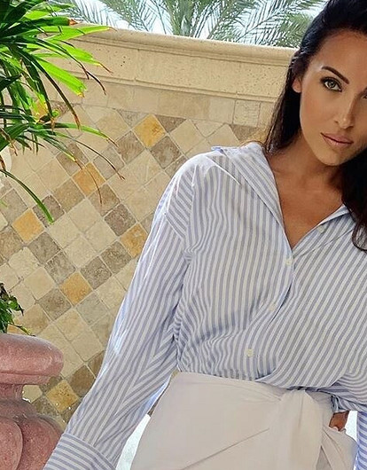 Алсу раскритиковала одежду оверсайз и напомнила девушкам о женственности