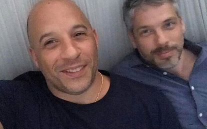 Брат Вина Дизеля: жизнь в тени знаменитого близнеца