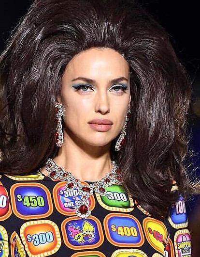 Ирина Шейк и Джиджи Хадид снялись в смешном ролике в стиле 80-х