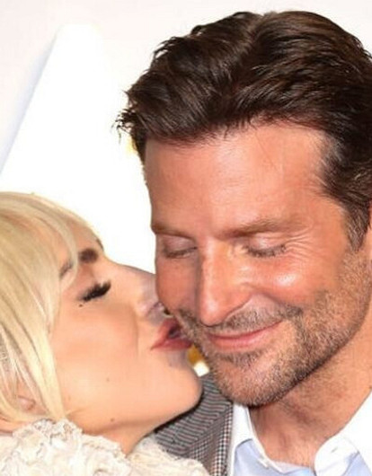 Мать Леди Гаги рассказала, кто виноват в разрыве Брэдли Купера и Ирины Шейк