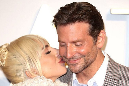 Мать Леди Гаги рассказала, кто виноват в разрыве Брэдли Купера и Ирины Шейк