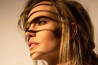 Наталья Ионова после 13 лет брака сняла обручальное кольцо