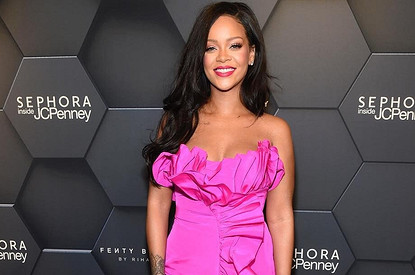 Рианну поразило фото девочки, которая сильно похожа не нее