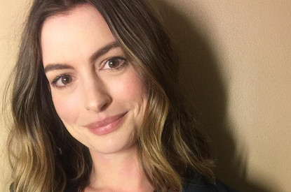 Энн Хэтэуэй во второй раз станет мамой