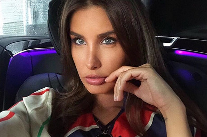 Кети Топурия «засветила» шикарное кольцо на безымянном пальце (видео)