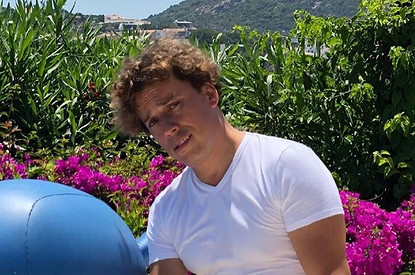 Иногда хочется постарше!: Максим Галкин возмущен высказыванием Пугачевой