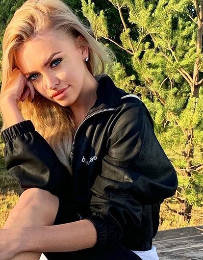 Милана Тюльпанова начала встречаться с 19-летним хоккеистом