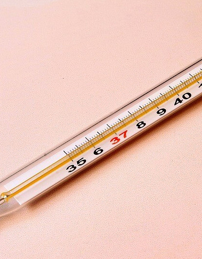 Разбили градусник в квартире: что делать и как избежать опасности