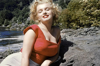 Далеко не модель: рост, вес и другие параметры фигуры Мэрилин Монро