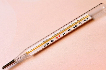 Разбили градусник в квартире: что делать и как избежать опасности