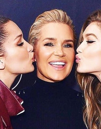 Все дело в генетике: как выглядят мамы супермоделей