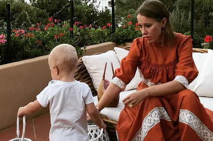 Ксению Собчак возвели в ранг «яжматерей» из-за голого фото сына