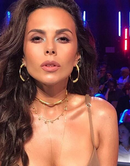 Настя Каменских показала, как она похудела после медового месяца в Турции