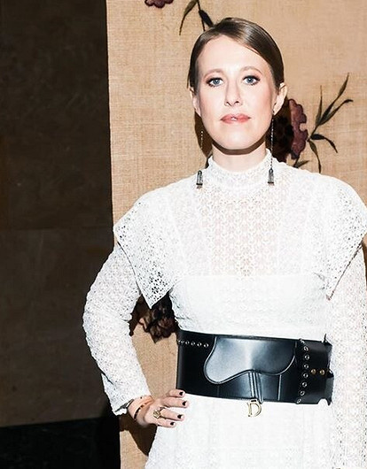 «Люди, почему у вас *овно вместо мозгов»: Ксения Собчак ответила на критику за фото голого сына