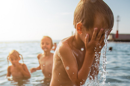 Новые правила выезда детей за границу: порядок действий в 2019 году